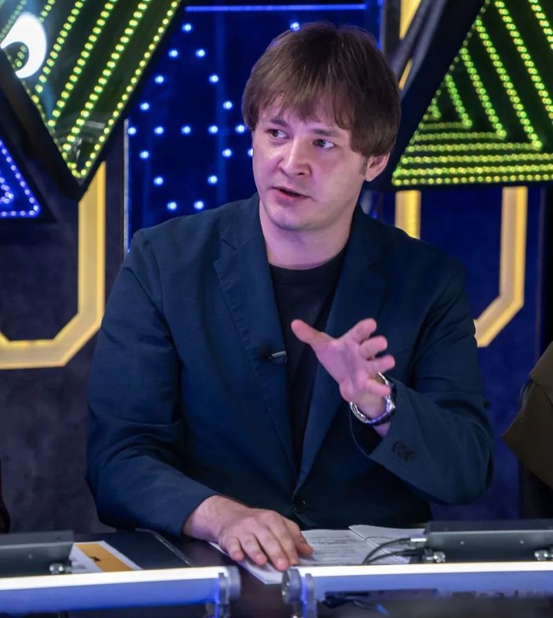 ナザレンコ・アンドリー - 政治評論家・翻訳家・ビジネスコンサルタントのプロフィール写真